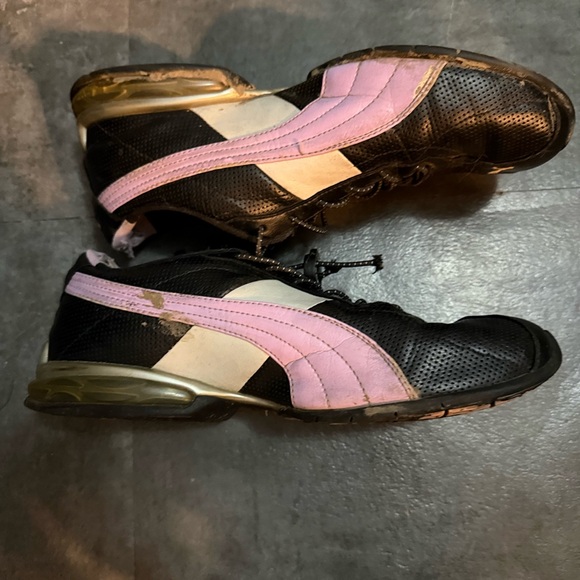 Puma Used Shoes - Picture 4 of 6